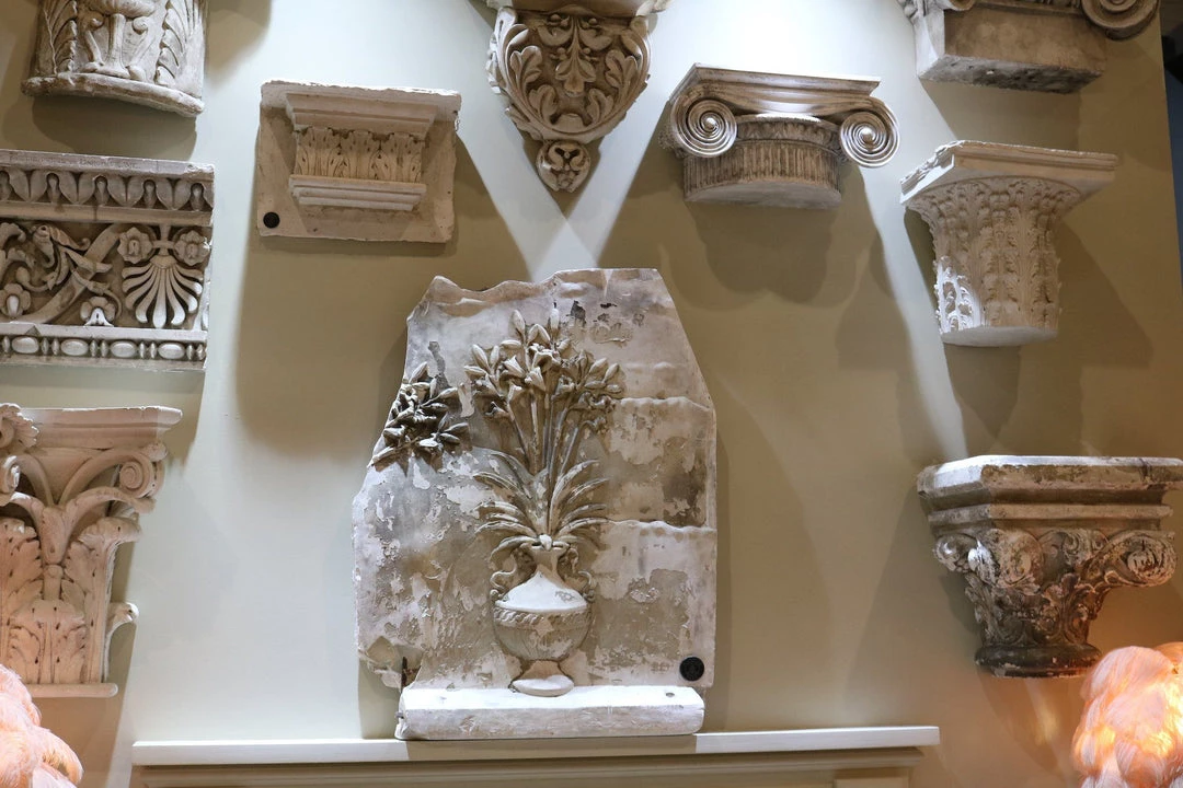 A Modern Grand Tour A Plaster Cast Corinthian Capital 4 A Modern Grand Tour A Plaster Cast Corinthian Capital
