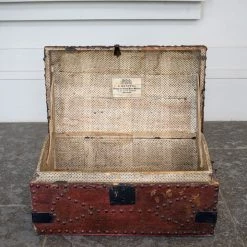 THE AYNHOE PARK COLLECTION Furniture Georgian Red Leather Trunk 19 THE AYNHOE PARK COLLECTION Furniture Georgian Red Leather Trunk