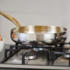 A Modern Grand Tour Kitchenware Ondine Platine Skillet